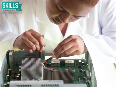 Computer Repair Training Programs 的图像结果