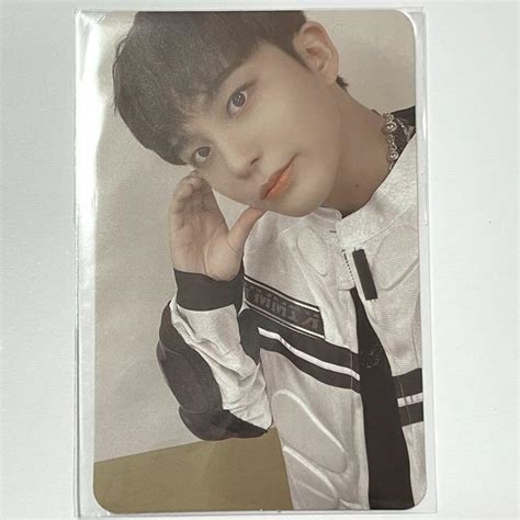 ATEEZ THE WORLD EP.1 MOVEMENT Wonderwall 2.0 Fansign India | Ubuy