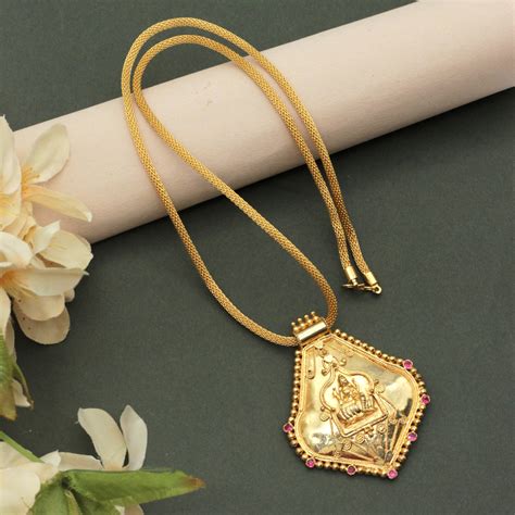 Real Gold Tone Traditional Kerala Lakshmi Pendant Chain – Happy Pique