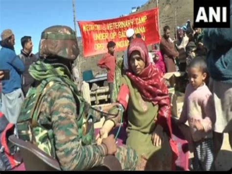Indian Army provides medical aid in J&K's Thanalla village, locals ...