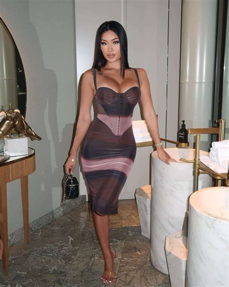 Martina Chen - Age, Height, Net Worth, Boyfriend, Bio, Facts