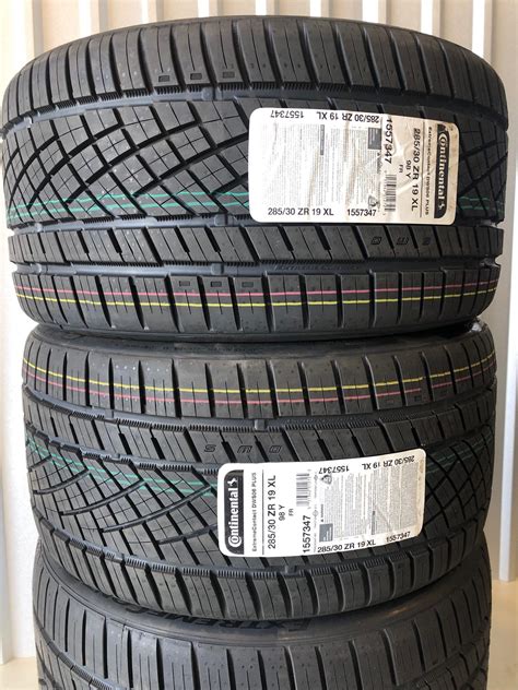 Corvette Tires - Continental Extreme Contact DWS 06 Plus Tires