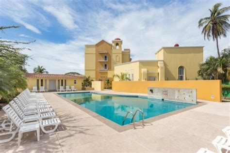 BAYMONT BY WYNDHAM LAZARO CARDENAS - Hotel Reviews, Photos, Rate ...