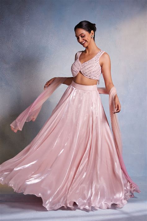 Aamani — GAIA by Archie