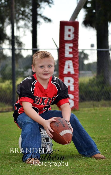 Youth pee wee football photography | Football photography, Football ...