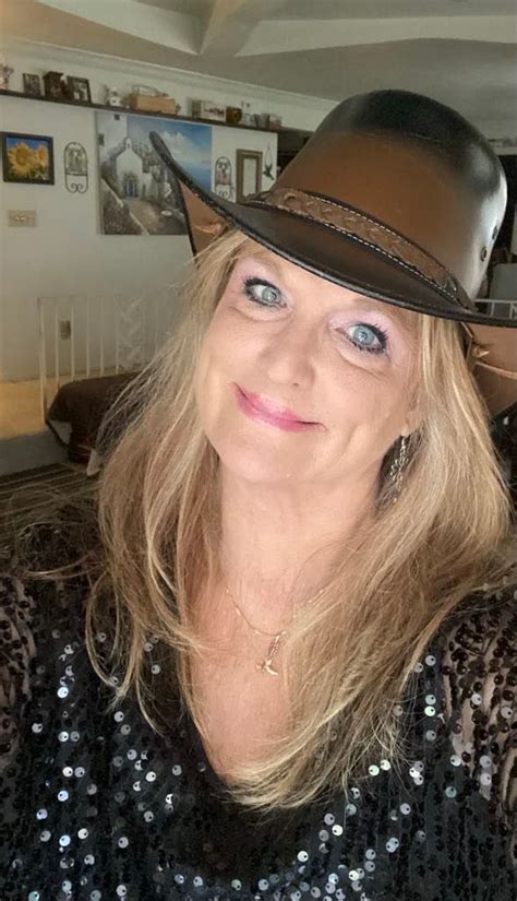 SOLO/LaWanda Wilson - "Backwater Fins" - Crystal River, FL, Backwater ...