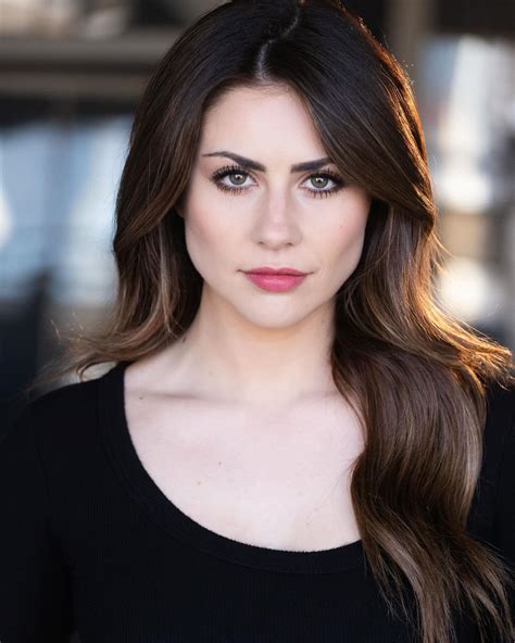 Chloe W Breen (@chloewbreen) • Instagram photos and videos