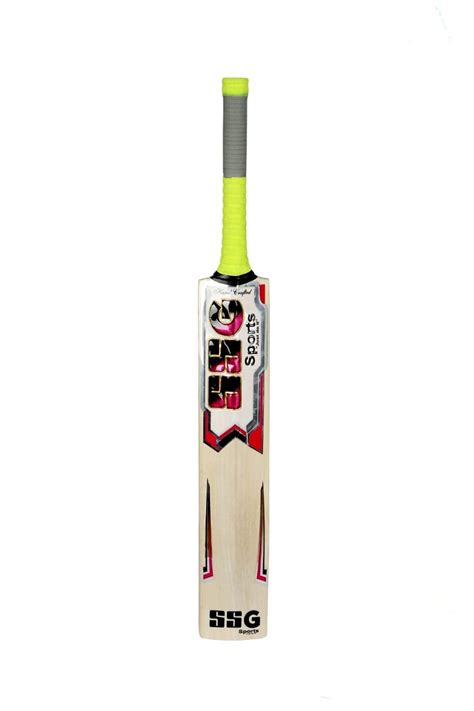 Buy SSG Cricket Bat Kashmir Willow with Grains 3 Rubber Full Cane ...