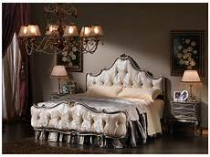 letti di lusso imbottiti letto in stile classico pediera e testiera capitonn 232 letti di lusso imbottiti letto in stile classico pediera e testiera capitonn 232