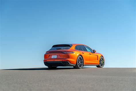 2022 Porsche Panamera Vehicle Details