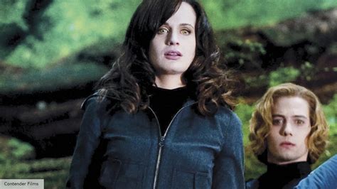 Twilight cast and characters - meet the stars of the vampire movies