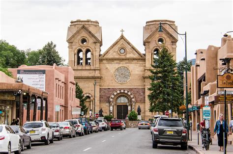Santa Fe Walking Tours You Shouldn't Miss: Culture, Ghouls and Food ...
