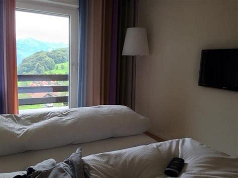 HOTEL RESTAURANT KERENZERBERG (Filzbach) - Hotel Reviews & Photos ...