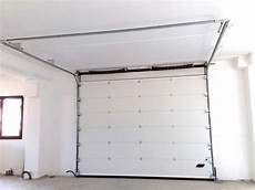 portoni sezionali vicenza vendita e posa portoni sezionali per garage topchiusure portoni sezionali vicenza vendita e posa portoni sezionali per garage topchiusure