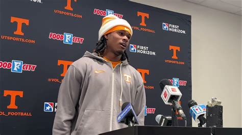 Postgame Podcast: Where does Tennessee go after embarrassing home loss to Vanderbilt? Vector Art Vector Art