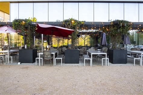 Memorial - District 7 Grill - American Restaurant in TX