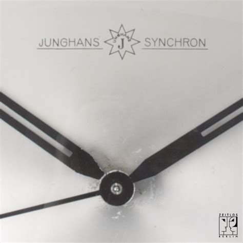 Wall clock in the style of Bauhaus Modernism from the 1930s - ZEITLOS ...