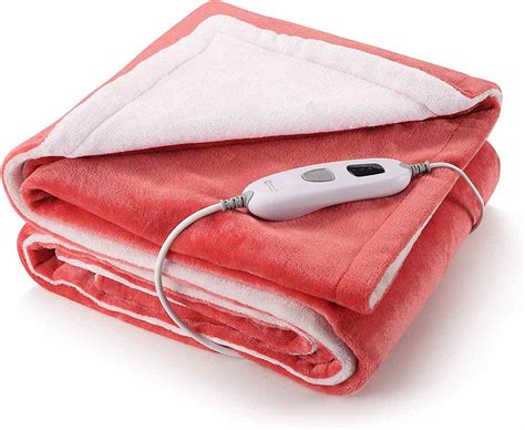 The 6 Best Electric Blankets of 2022 | Tested by The Spruce