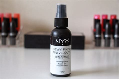 7 Setting Sprays That Will Help Your Makeup To Last Longer!