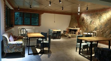 PARAMOUNT KAZBEGI (Stepantsminda) - Lodging Reviews, Photos, Rate ...