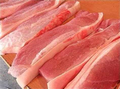 买猪肉时，碰到这4种要避开，白送也不要，肉贩子：不会让家人吃__财经头条
