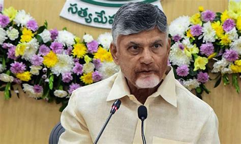 తగినన్ని నిధులు ఇస్తాం.. సీజనల్ వ్యాధులు ప్రబలటానికి వీల్లేదు | CM ...