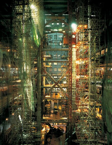 High-Tech Architecture Design 的图像结果