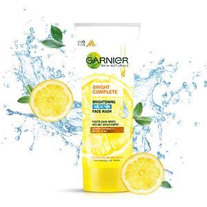 Garnier Bright Complete BRIGHTENING DUO ACTION Face Wash, 100g : Amazon ...