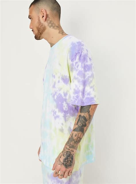 Buy Men Tie & Dye Athleisure T-shirt Online at just Rs. 799.0 ...