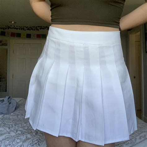 Super cute white basic pleated skirt. Has built in... - Depop