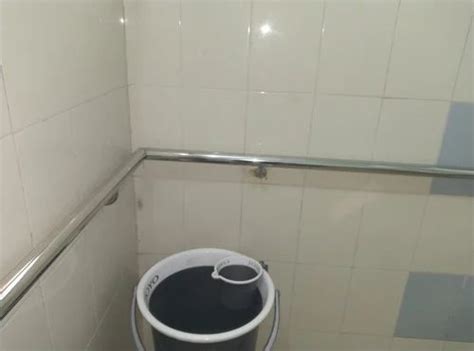 Stainless Steel Handrail Trader - Wholesaler / Distributor from Jaipur