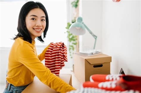 Female Small Business Owner 的图像结果