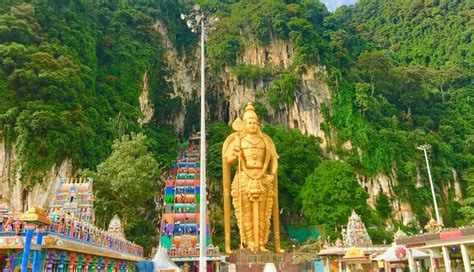 5 Beautiful Hindu Temples To Visit Outside India - lifeberrys.com
