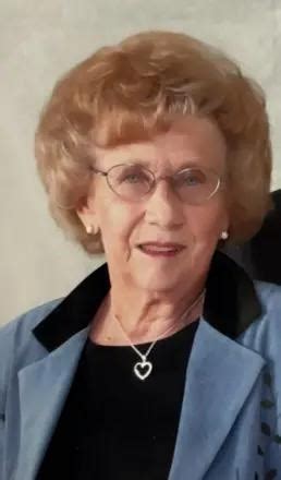 Vanette L. Rackow Obituary (2024) - Freeport, IL - Burke-Tubbs Funeral ...