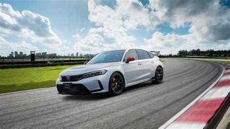 Honda Rolls Out FL5 Civic Type R Accessories - autoevolution