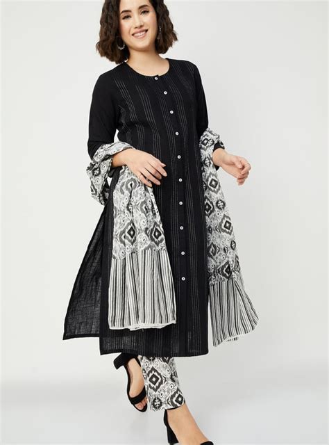 Buy Women Embroidered Straight Kurta Set Online at just Rs. 1499.0 ...