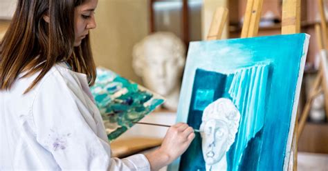 Fine Arts Courses After 12th: Admission & Career Scope