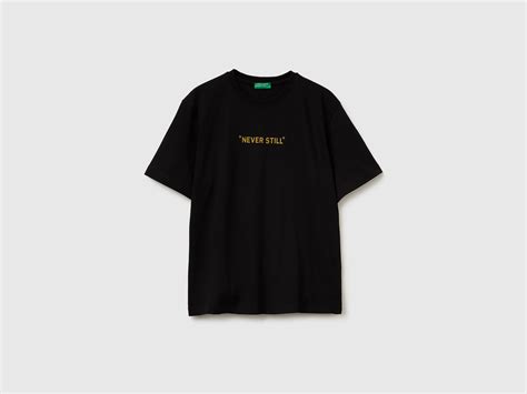 Regular Fit Crew Neck Typography T-Shirt – United Colors of Benetton Store