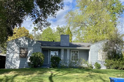 The Brady Bunch Blog: The Brady Brides House