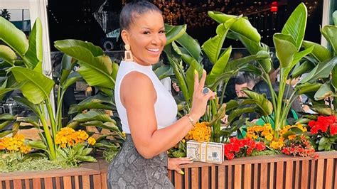 What You Never Knew About HGTV's Page Turner