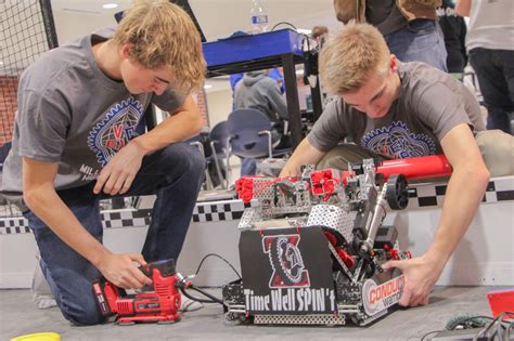 Program Example MNHS 的图像结果