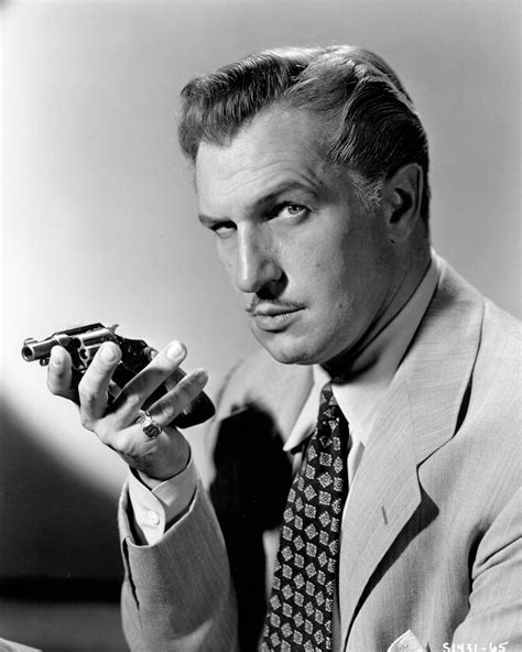 Young Vincent Price's Early Acting Career and Personal Life in Pictures