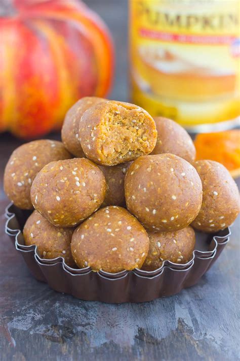 Pumpkin Pie Bites {Healthy & Easy!} - Pumpkin 'N Spice