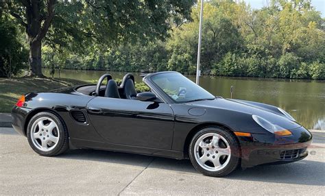 1999 Porsche Boxster | Midwest Car Exchange