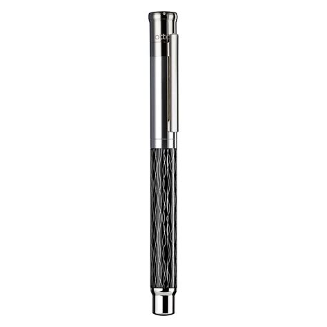 Otto Hutt Design 04 Fountain Pen, Grooved Black - 18K Gold Nib – Makoba