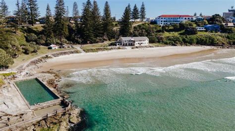 PIPPI HOUSE - A Quintessential Beach House | Holiday Yamba - Holiday Yamba