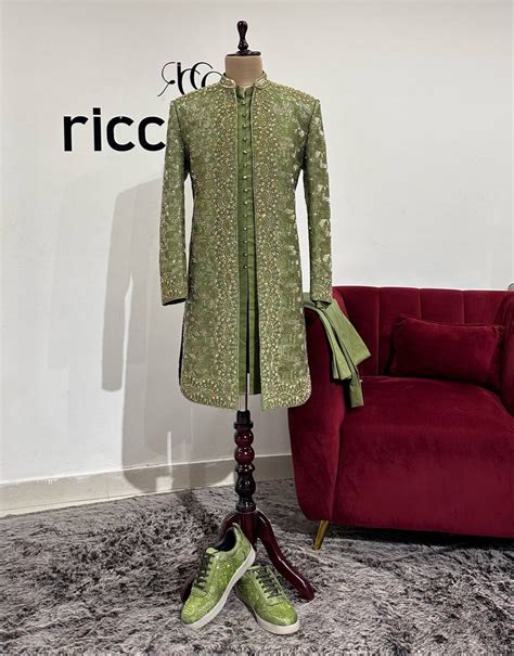 INDOWESTERN GREEN BEADED JACKET WITH KURTA PAJAMA – Ricco India