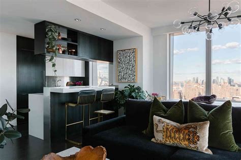 Decorating Studio Apartments Painting