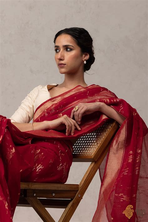 'Ganga' Rust Red Pure Cotton Banarasi Jamdani Real Zari Handloom Saree ...