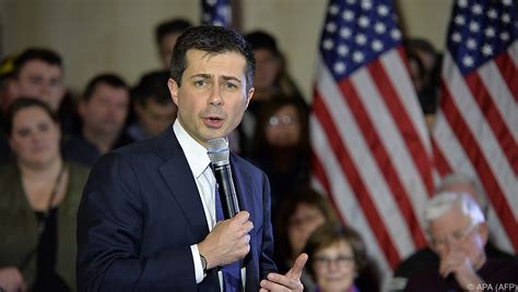 Buttigieg in Endergebnissen der Iowa-Vorwahl hauchdünn vorn - UnserTirol24
